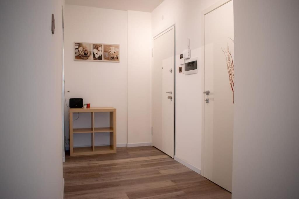 10Min From Center, 3 Bedroom Apartment With Balcony Trient Exterior foto